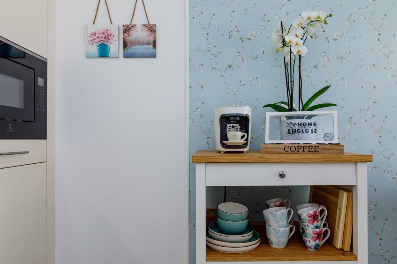 Veronikapartman - Brand New & Cozy - With Underground Garage Heviz Bagian luar foto