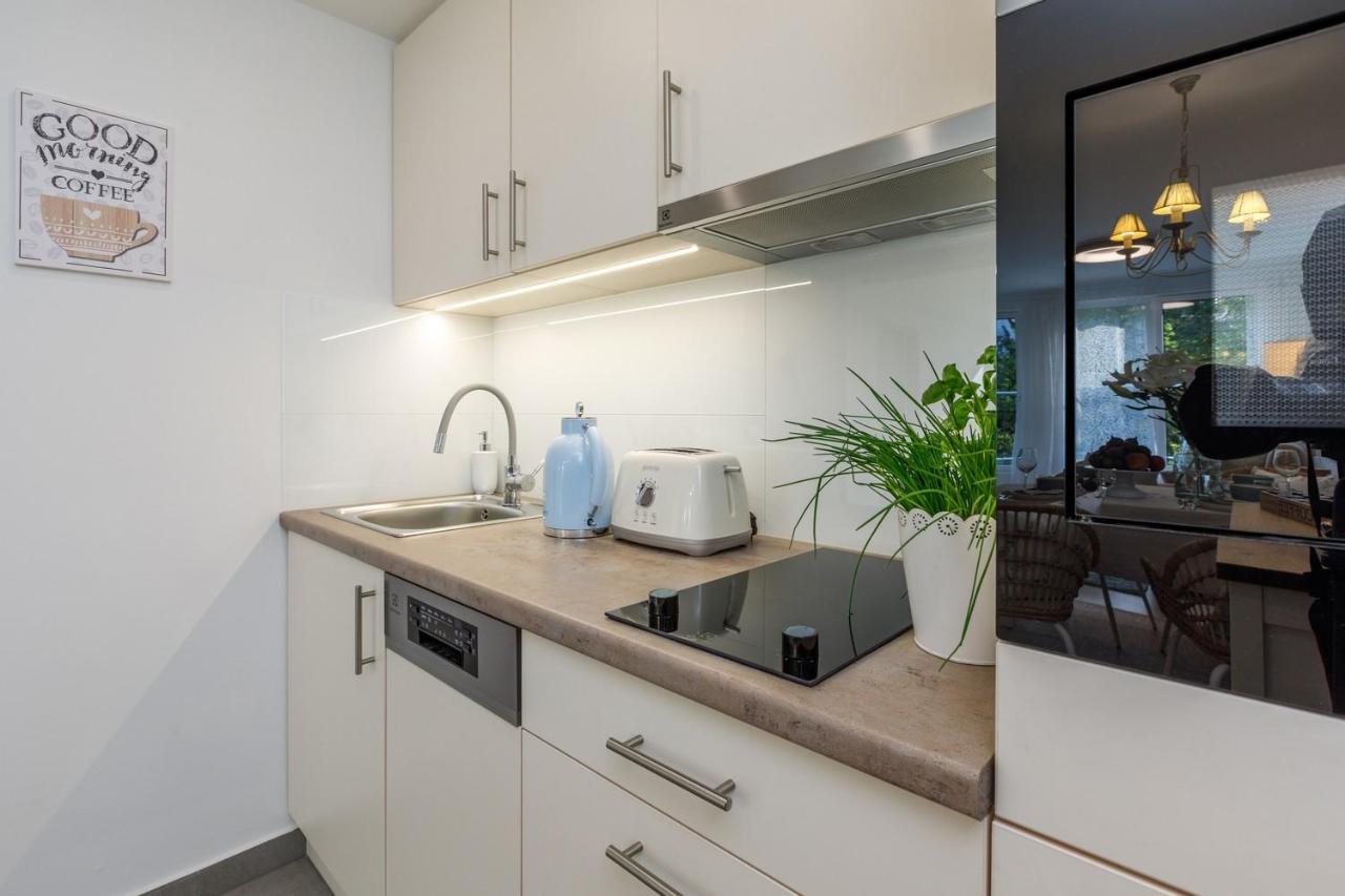 Veronikapartman - Brand New & Cozy - With Underground Garage Heviz Bagian luar foto